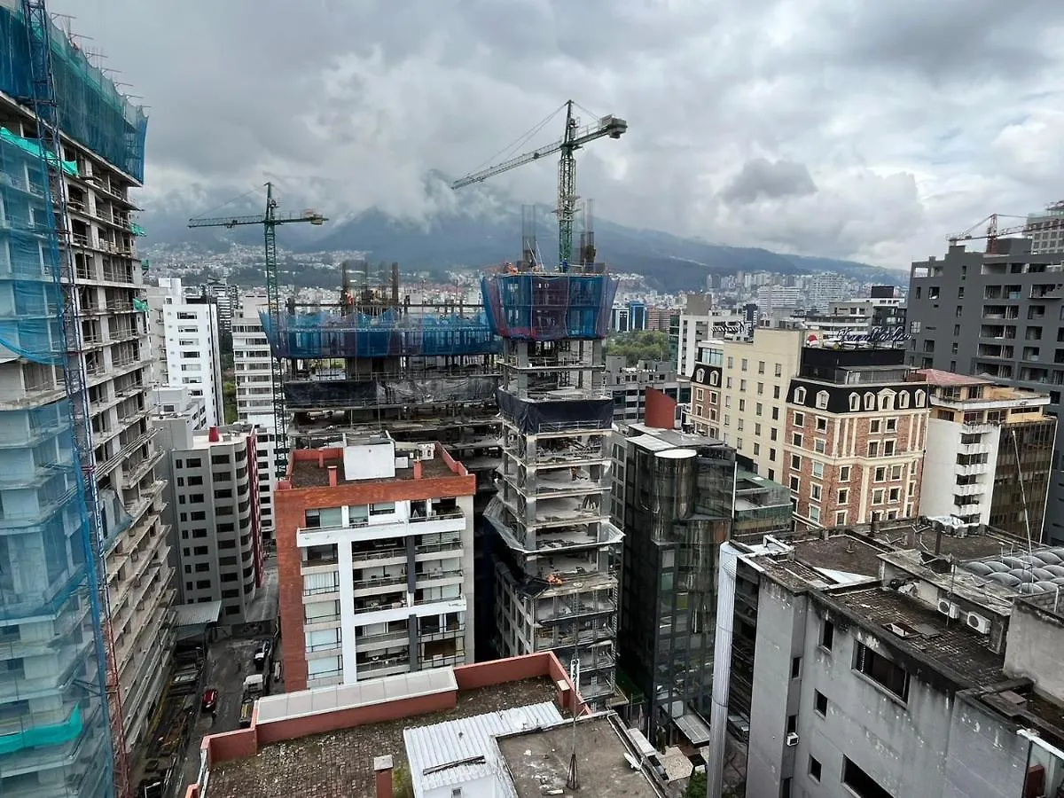 Luxury Studio Downtown Quito Lägenhet